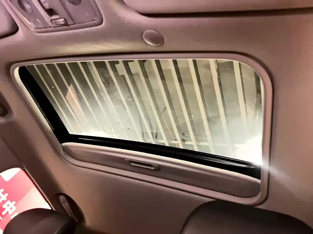 Kia KX1 2022 — фото 13