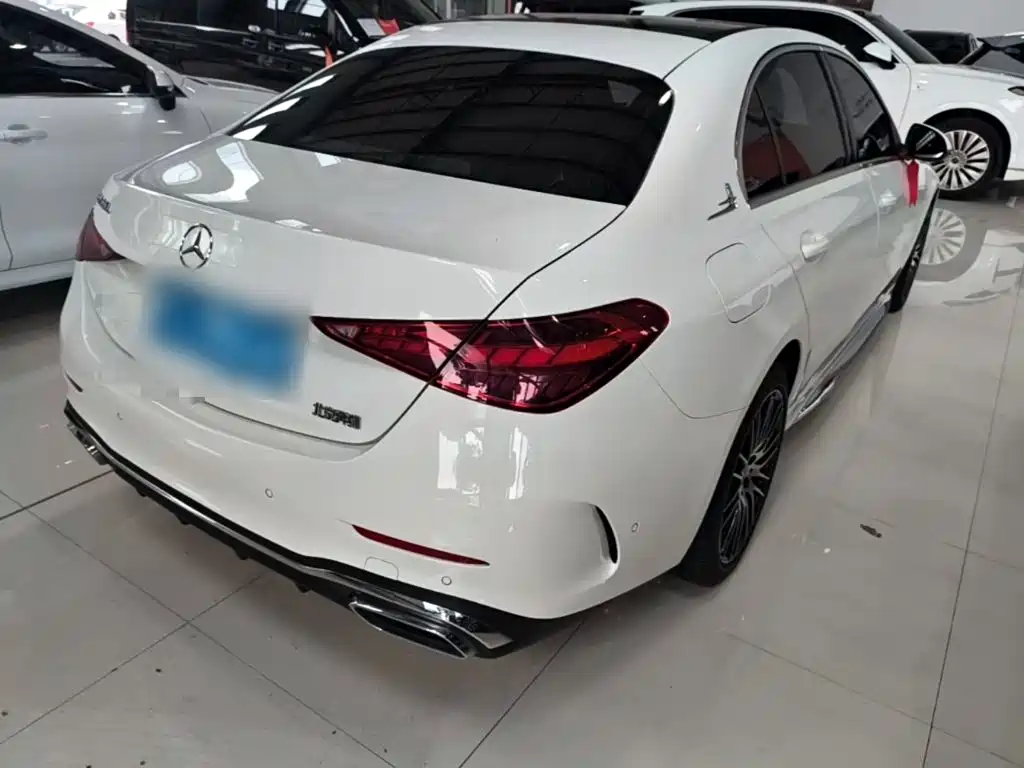 Mercedes-Benz C-Class 2022