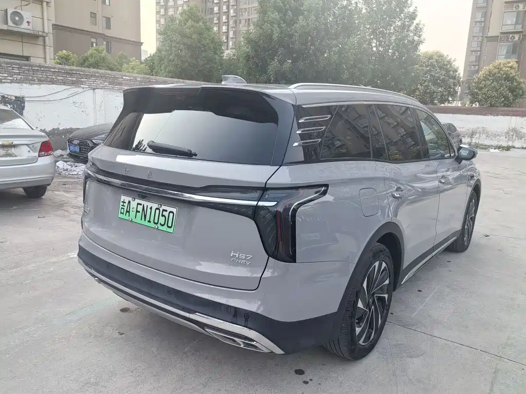Hongqi HS7 PHEV 2024 — фото 5
