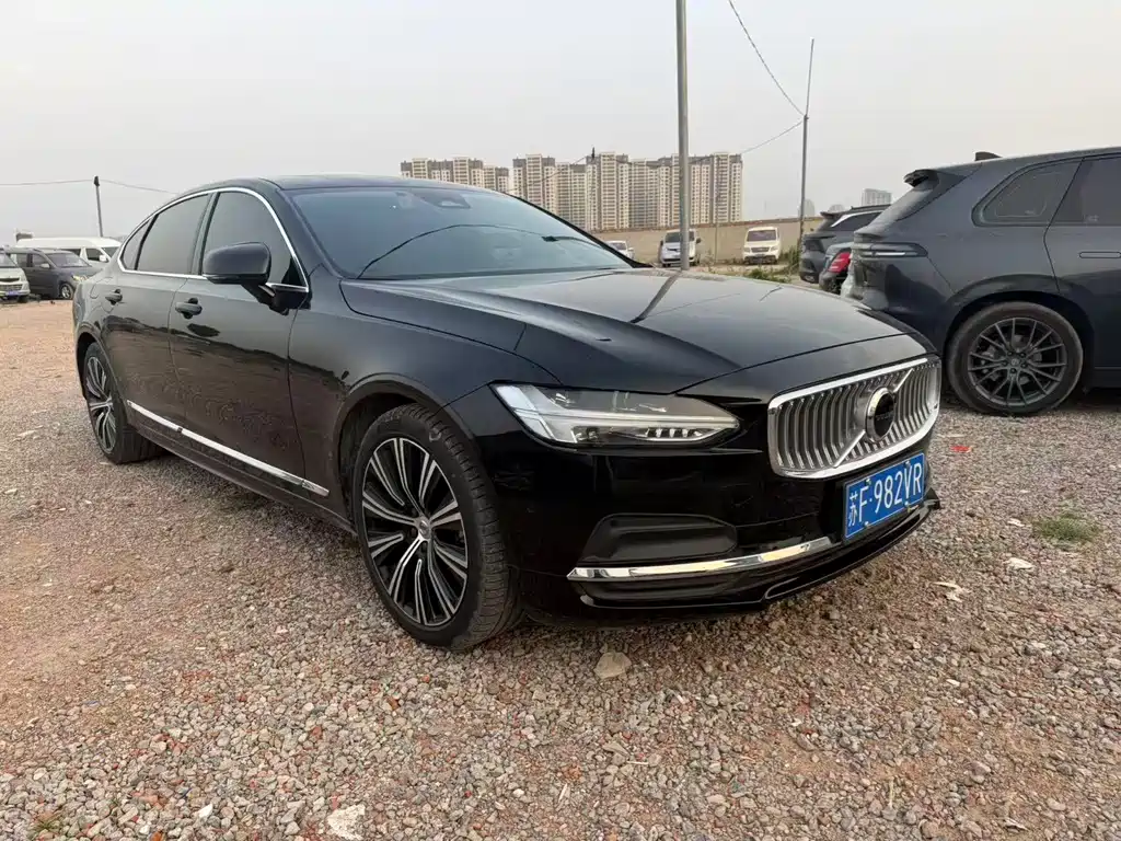 Volvo S90 2024 — фото 2