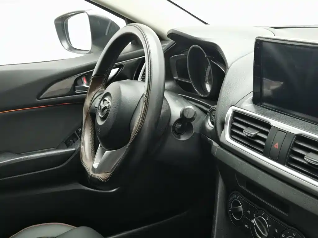 Mazda 3 Angkesela 2016 — фото 22