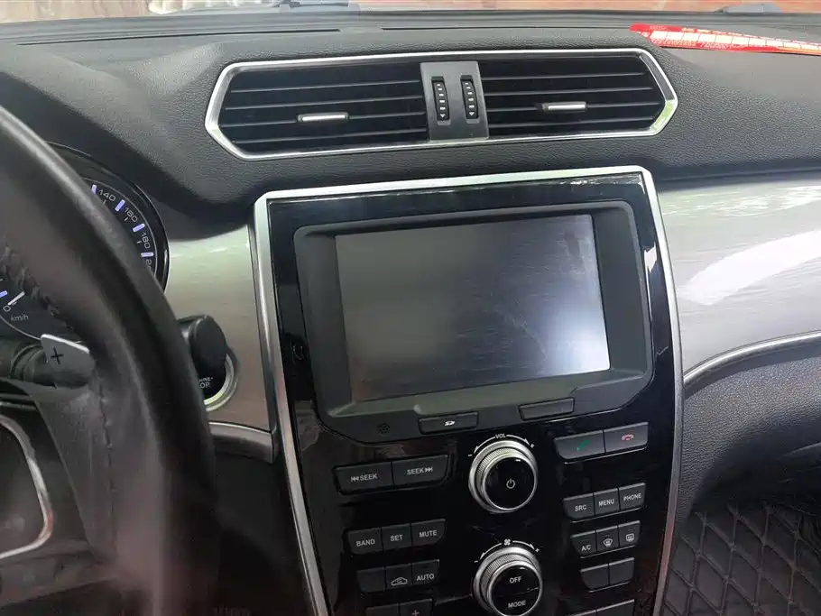 Haval H2 2018 — фото 13