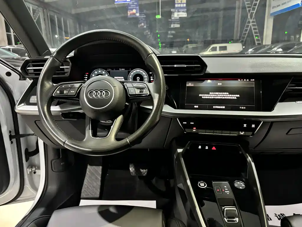 Audi A3 2021 — фото 13