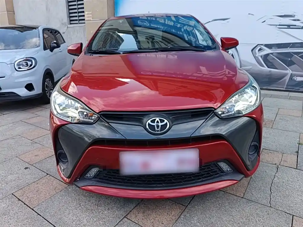 Toyota Yaris L 2019 — фото 3