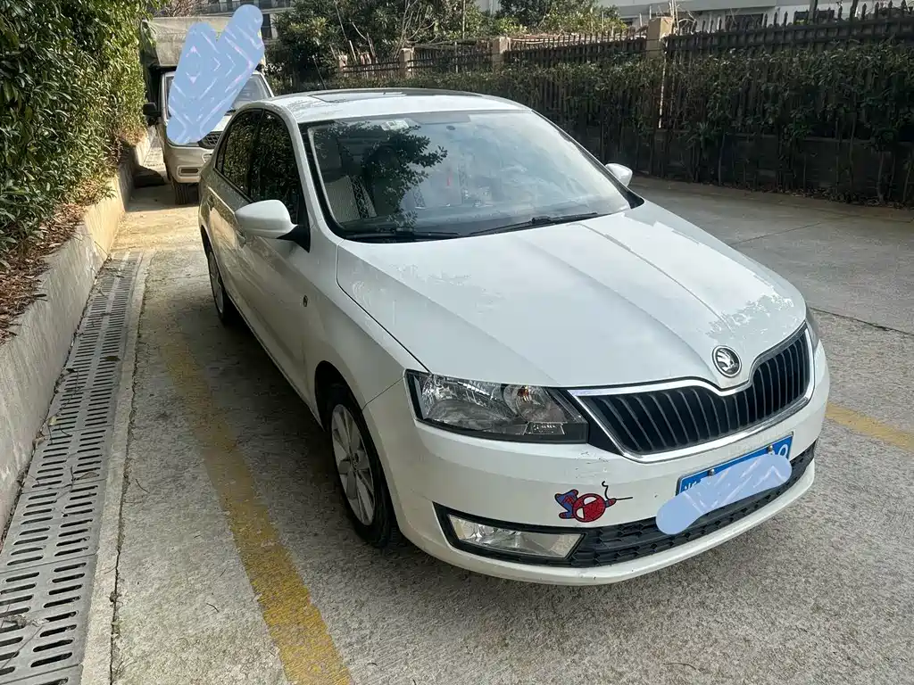 Skoda Rapid 2017 — фото 2