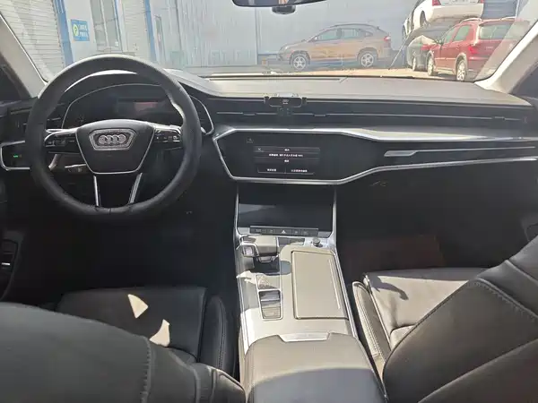 Audi A6L 2021
