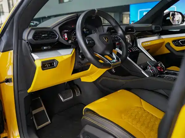 Lamborghini Urus 2023