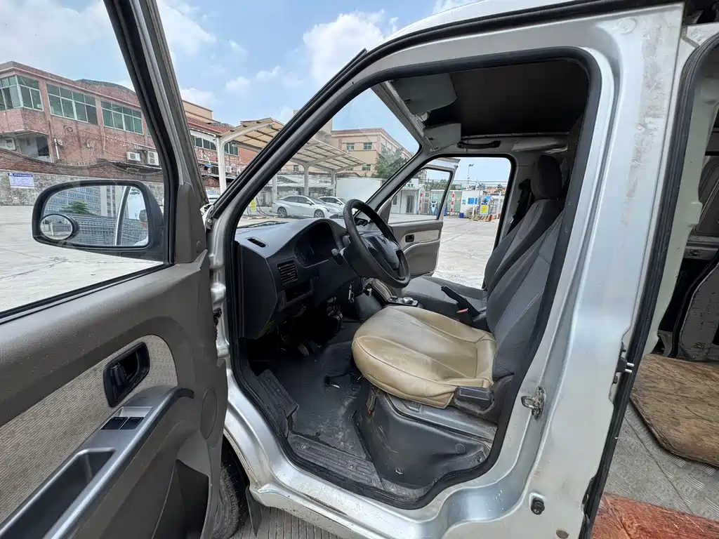 Wuling EV50 2021