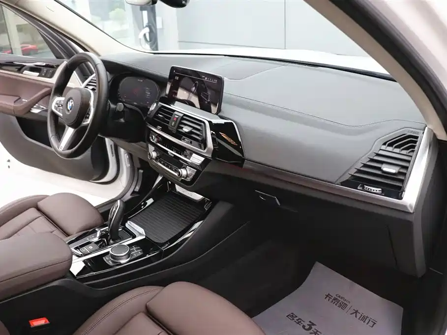 BMW X3 2021 — фото 22