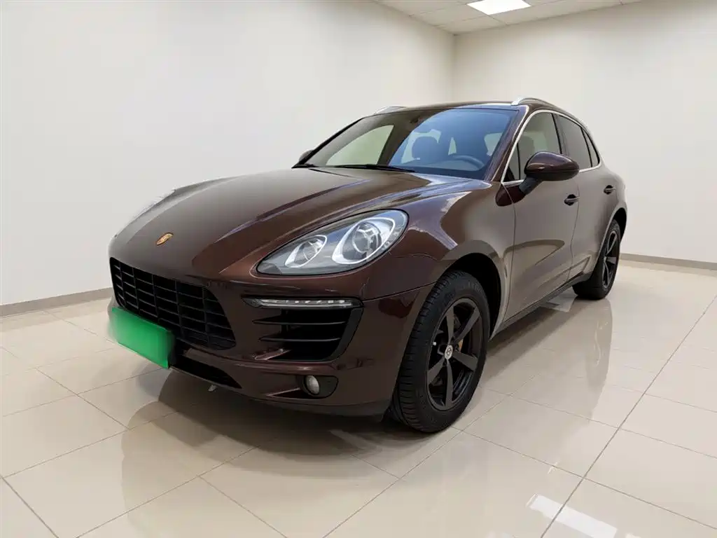 Porsche Macan 2015 — фото 1
