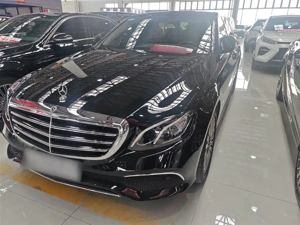 Mercedes-Benz E-Class 2019 — фото 1