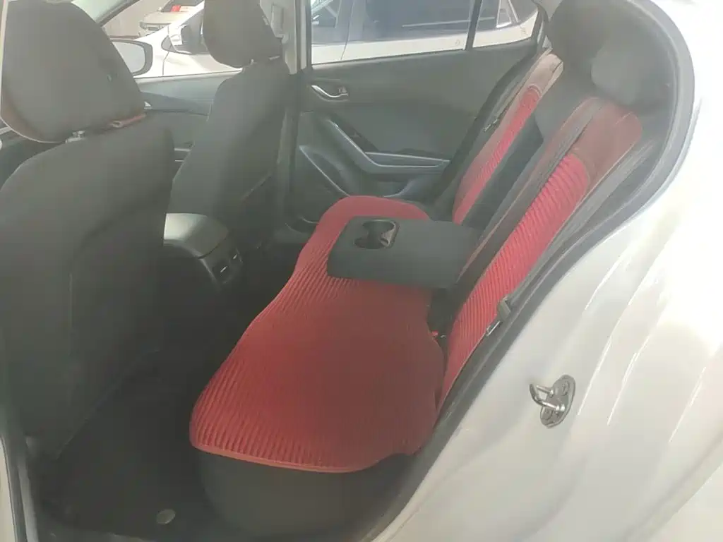 Mazda 3 Angkesela 2018 — фото 17