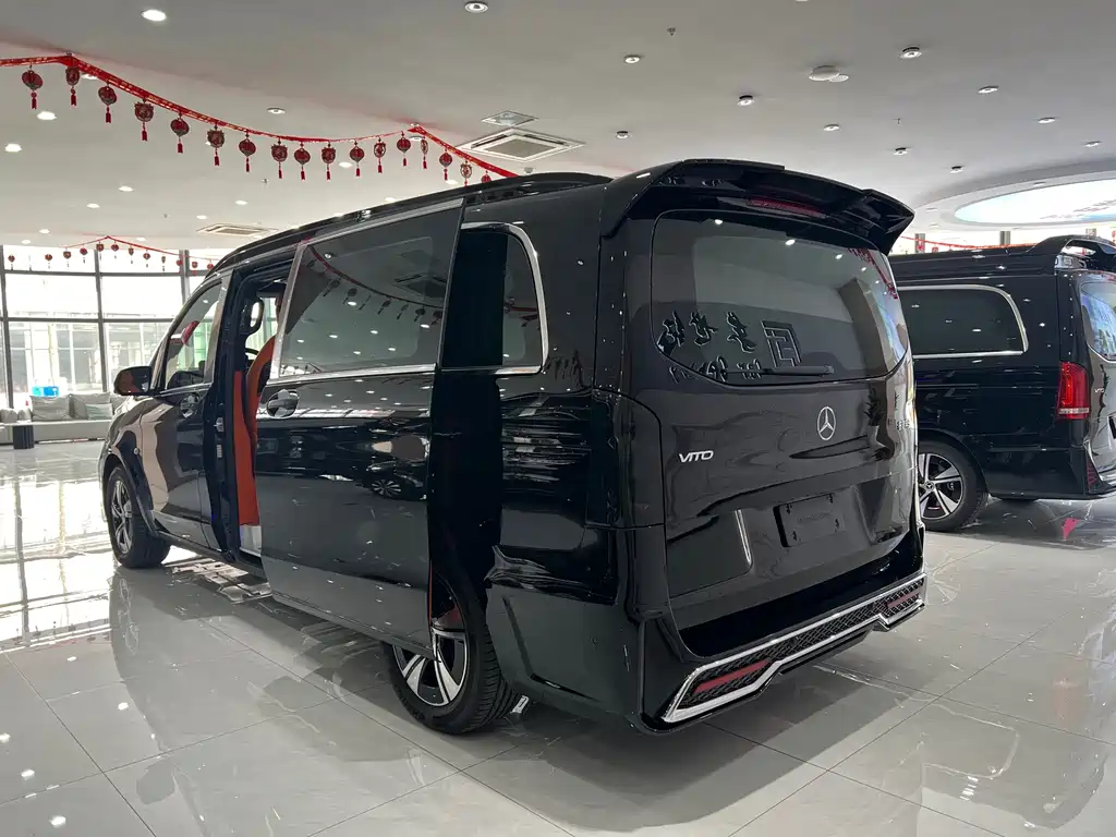 Mercedes-Benz Vito 2025 — фото 18
