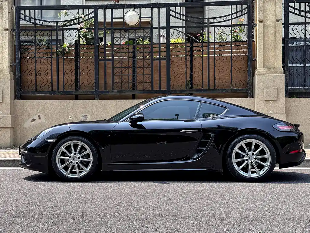 Porsche 718 2022 — фото 3