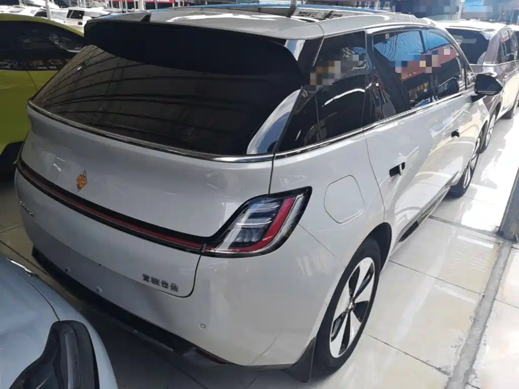 Baojun Clouds 2024