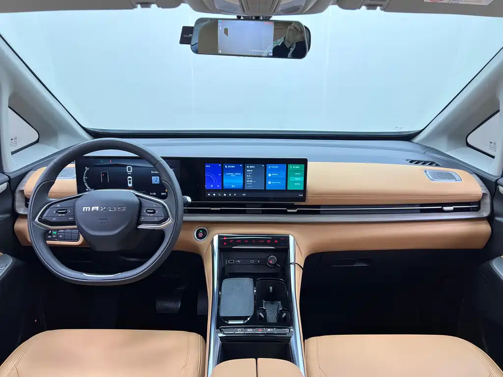 Maxus G50 PHEV 2025 — фото 21