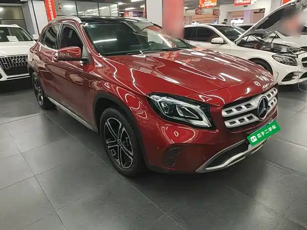 Mercedes-Benz GLA 2018