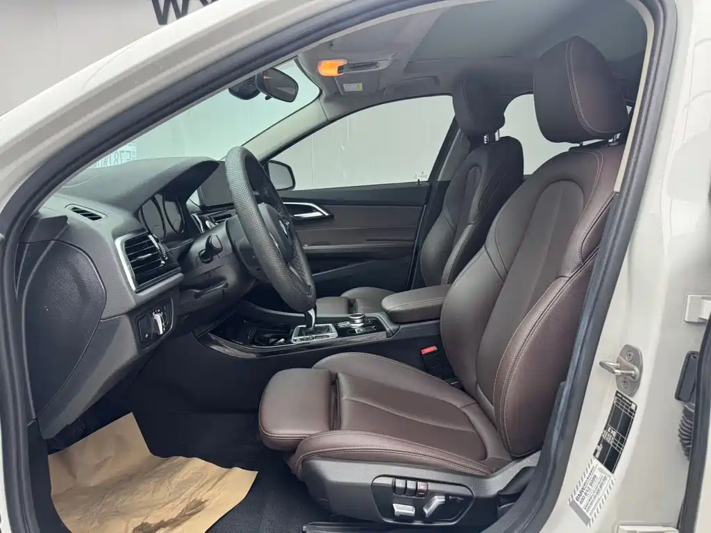 BMW 1 Series 2022