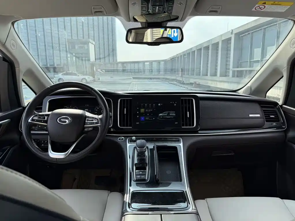 GAC Motor Trumpchi M8 2021 — фото 23