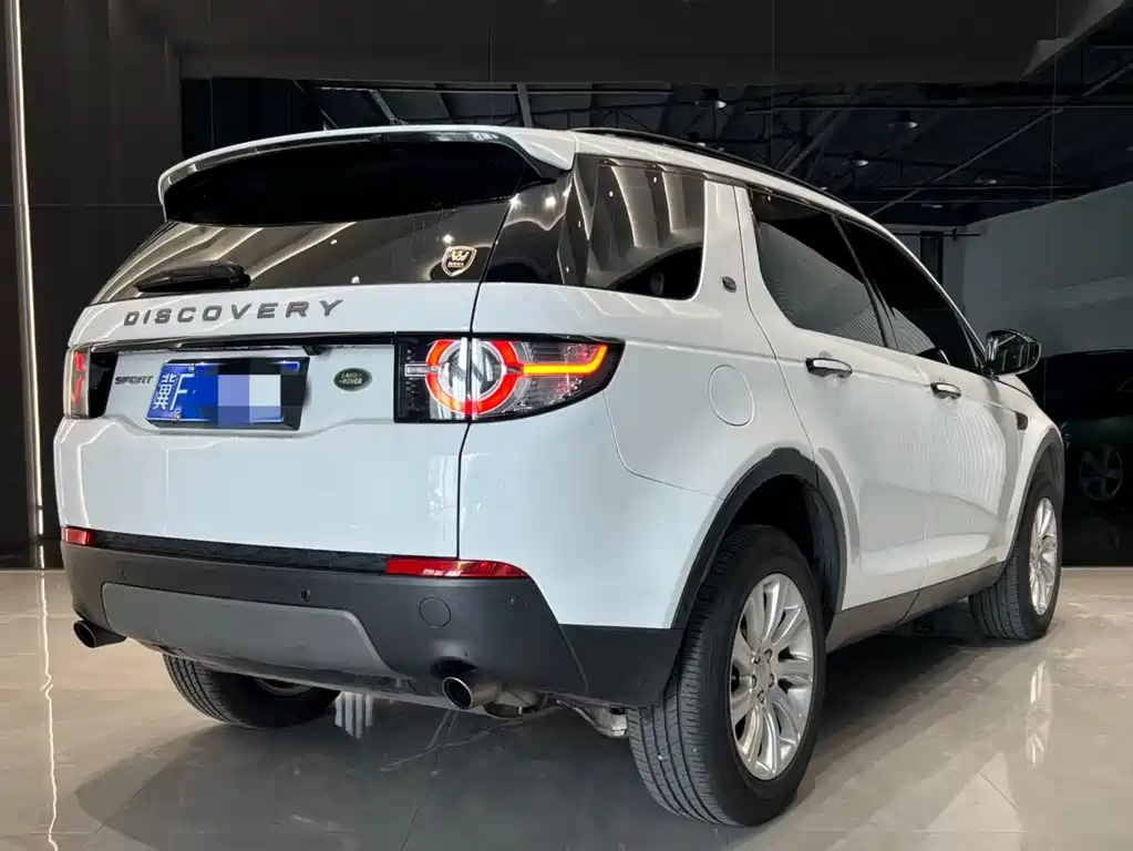 Land Rover Discovery Sport 2019 — фото 5
