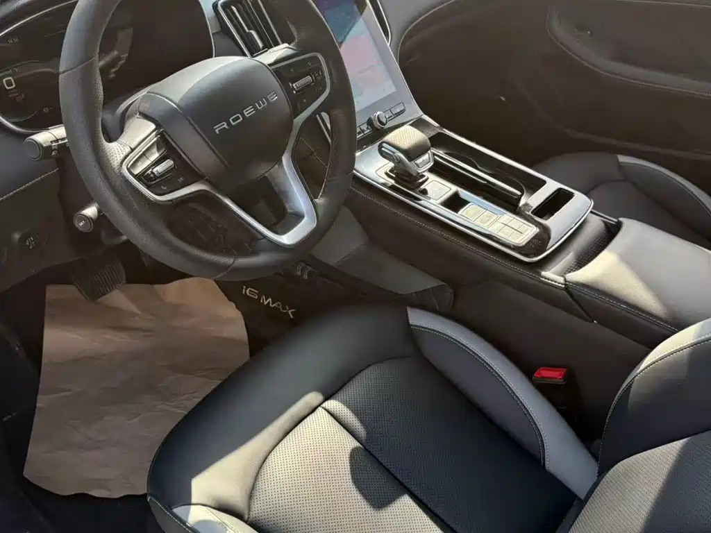 Roewe i6 MAX New Energy 2021 — фото 4