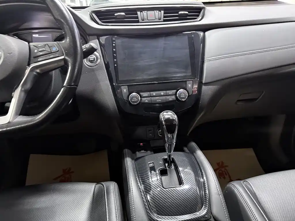 Nissan X-Trail 2020 — фото 11