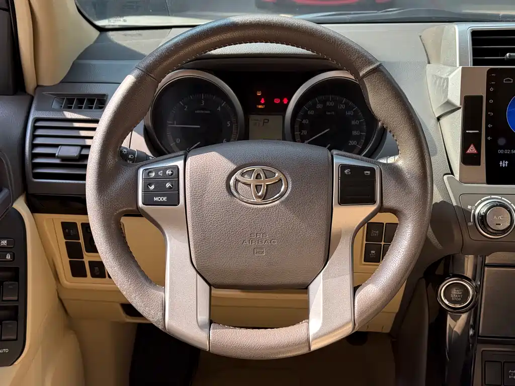 Toyota Prado 2018 — фото 10