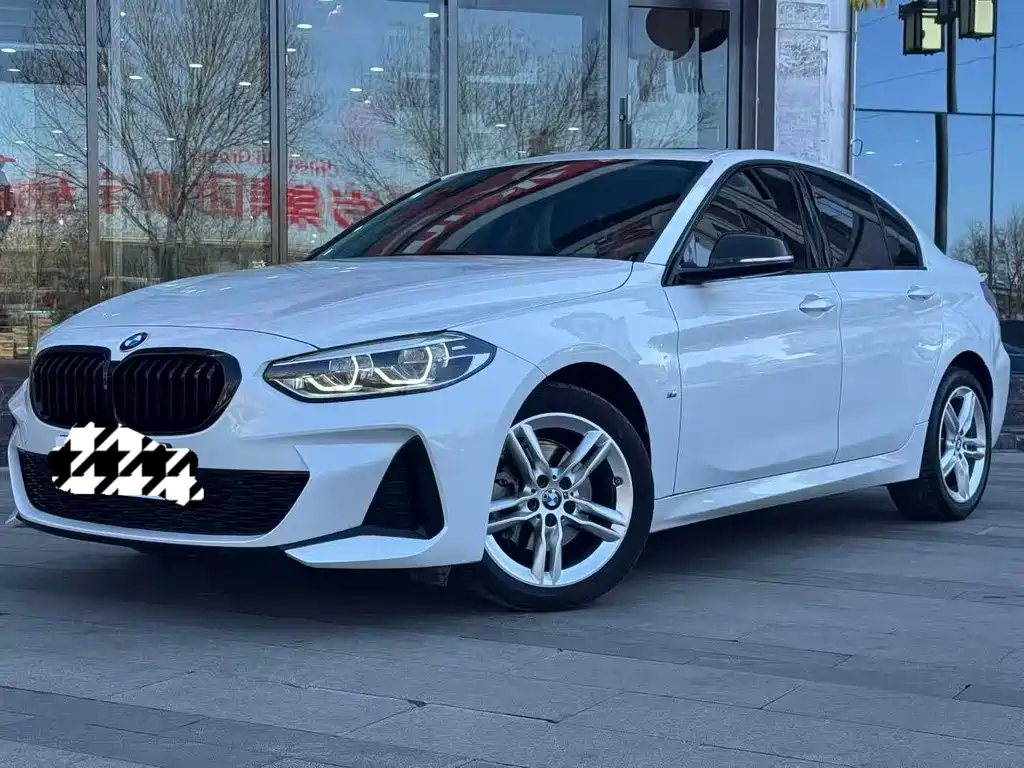BMW 1 Series 2023