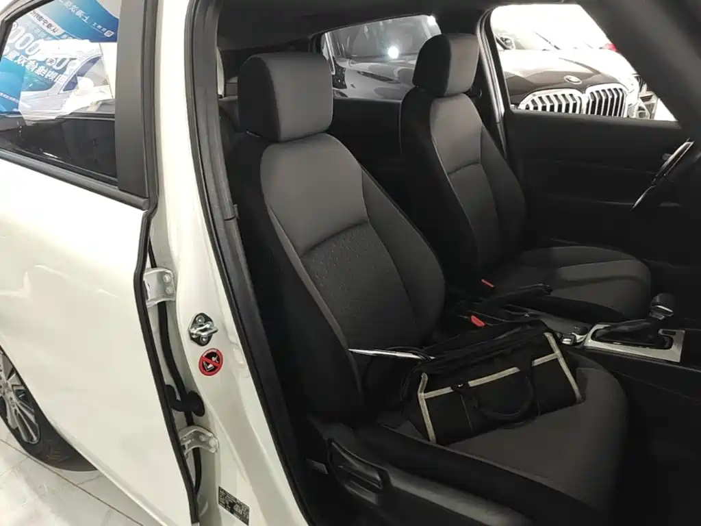 Honda Fit 2023 — фото 25
