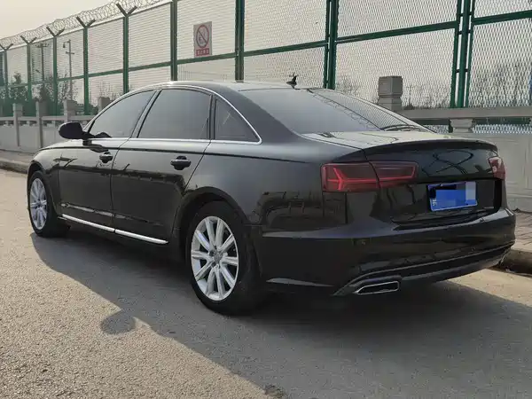 Audi A6L 2012