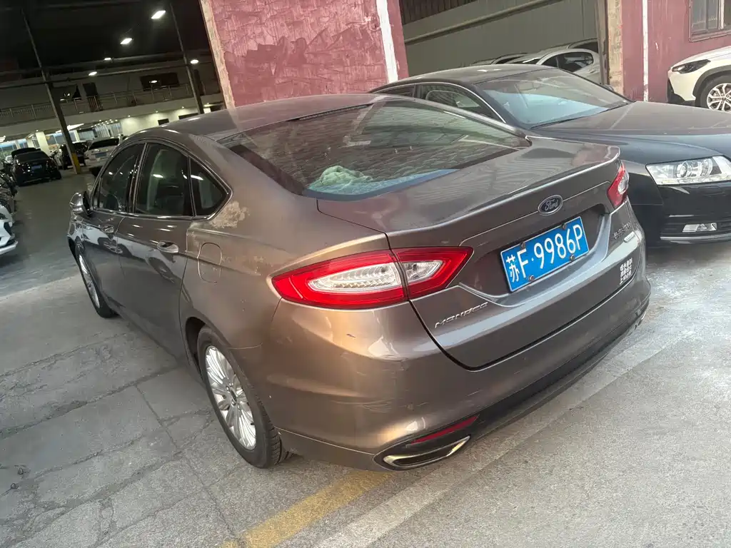 Ford Mondeo 2014 — фото 6
