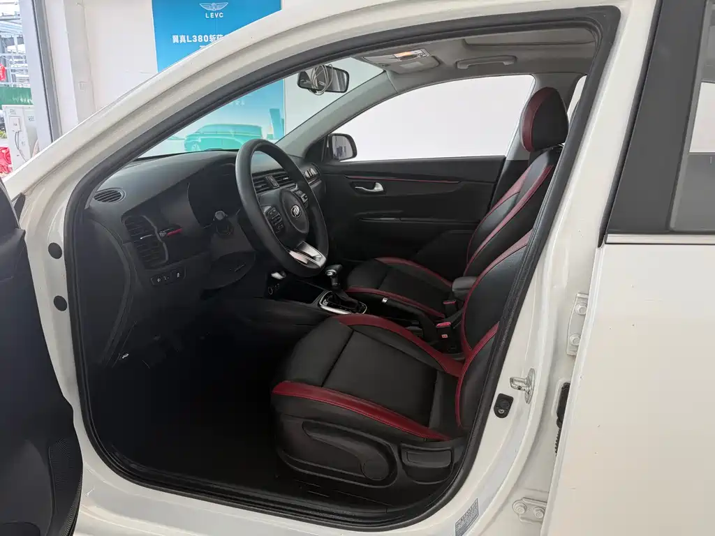 Kia KX Cross 2018 — фото 5