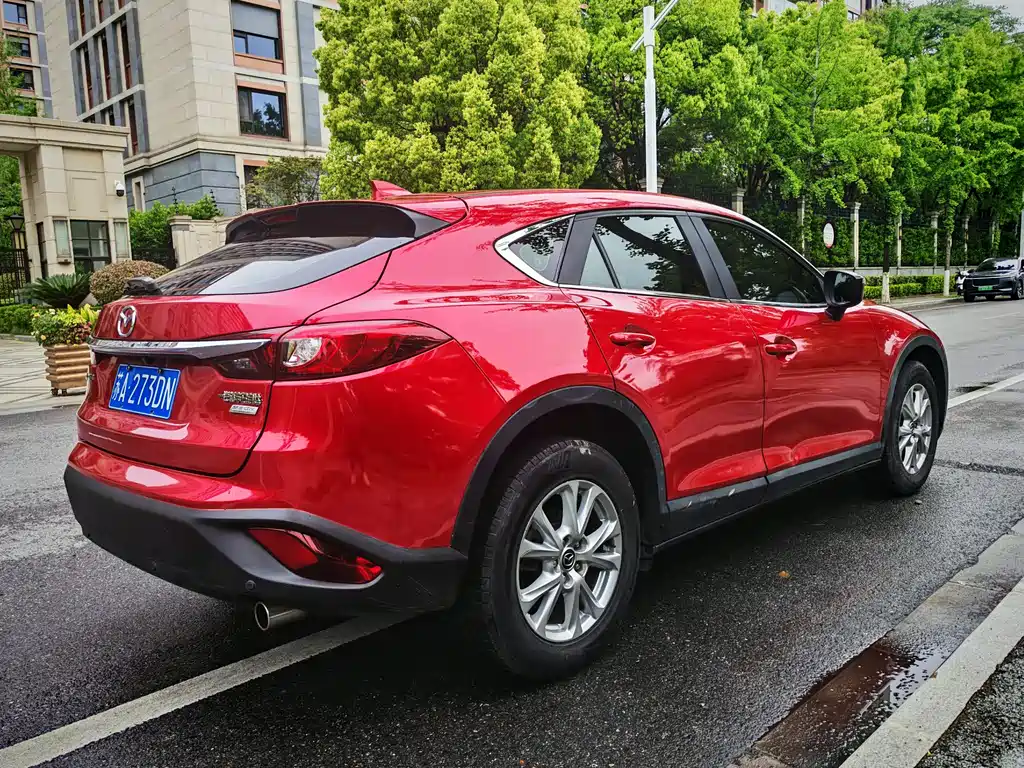 Mazda CX-4 2018 — фото 6