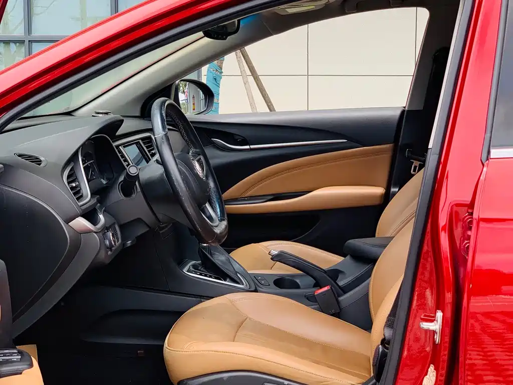 Buick Excelle 2017 — фото 10