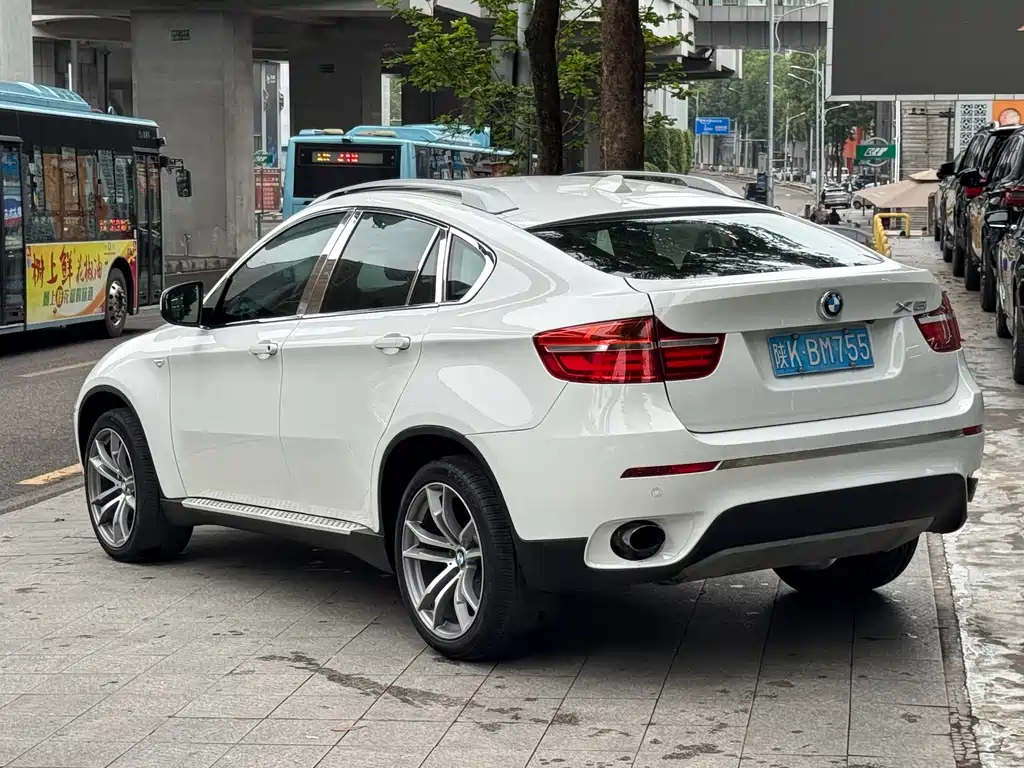 BMW X6 2014 — фото 17