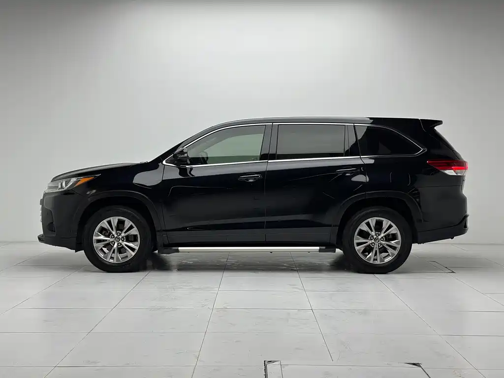 Toyota Highlander 2020 — фото 26