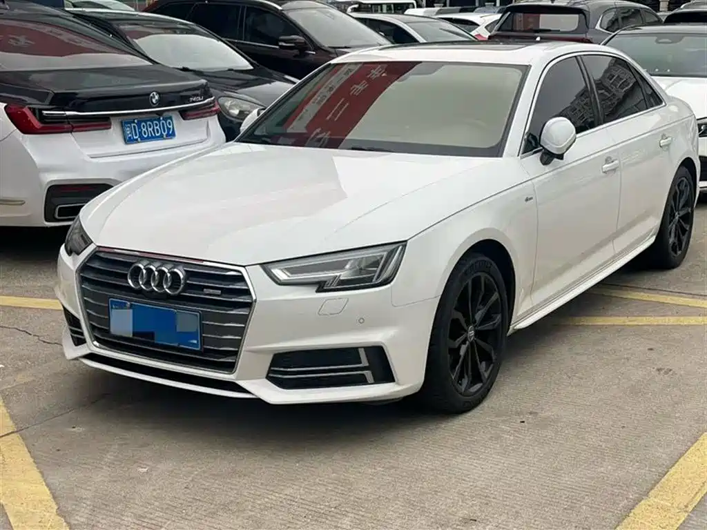 Audi A4L 2018
