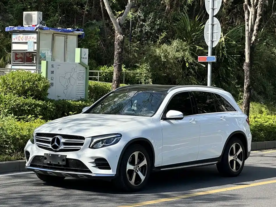 Mercedes-Benz GLC 2019