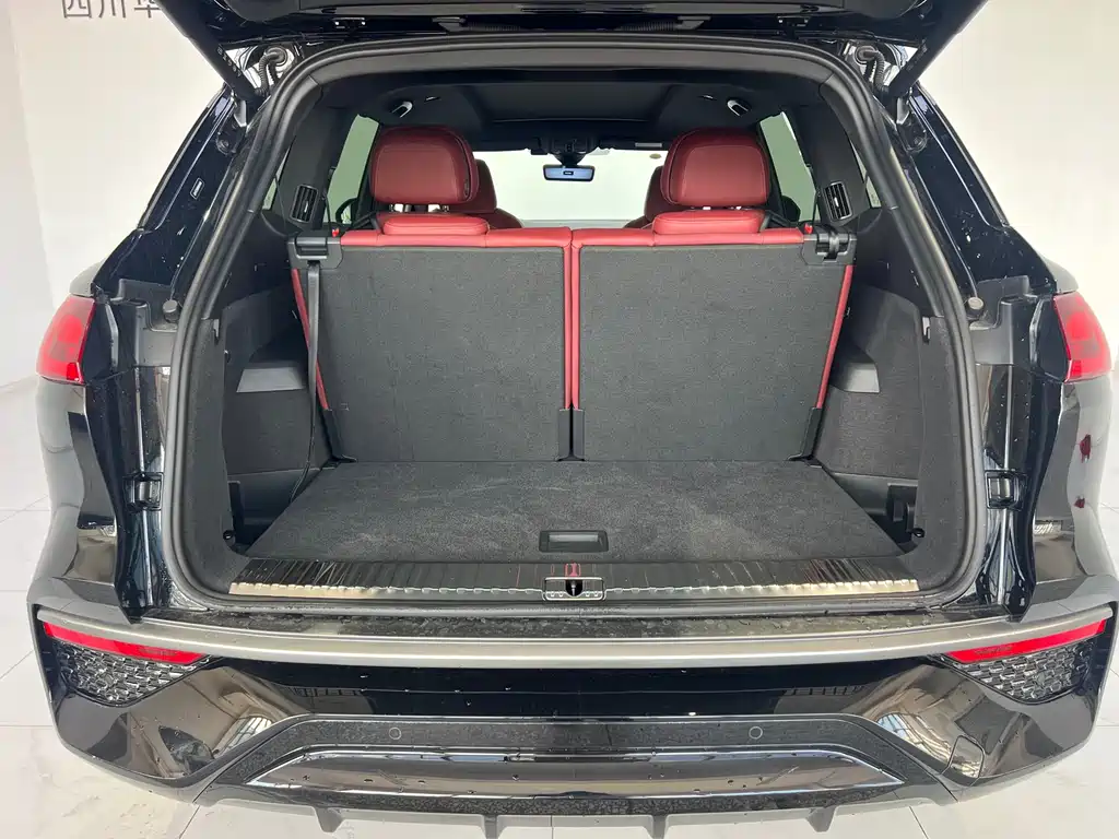 Audi Q6 2025