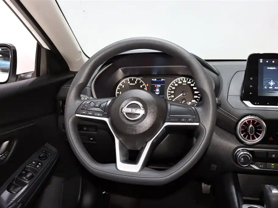 Nissan Sylphy 2025 — фото 14