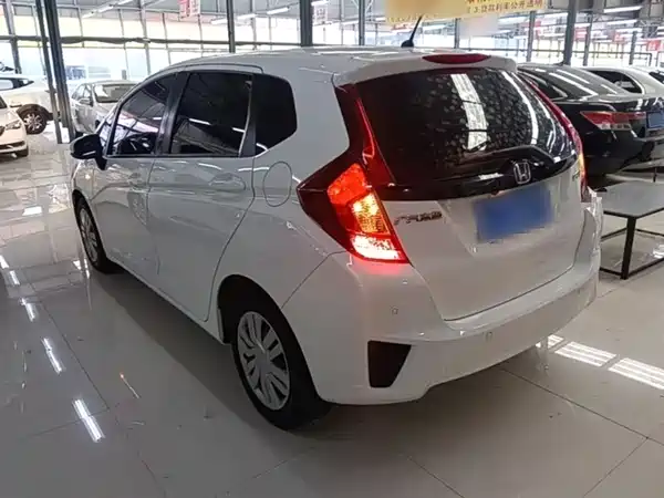 Honda Fit 2016