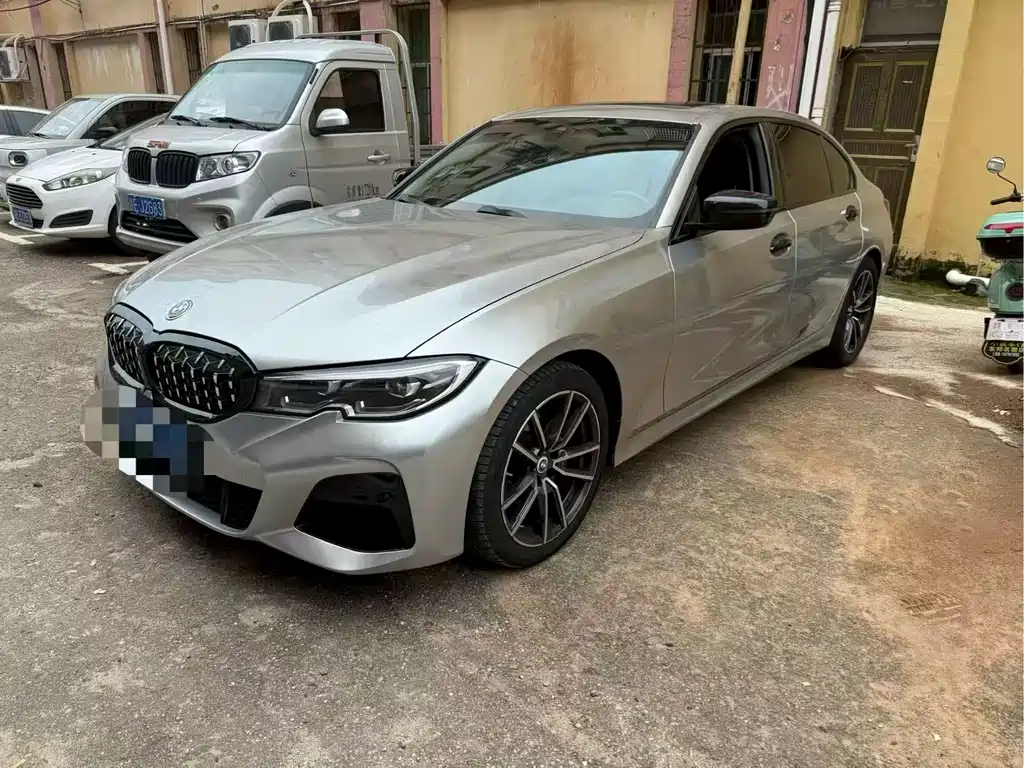 BMW 3 Series 2022
