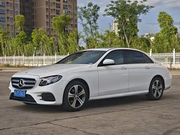 Mercedes-Benz E-Class 2016