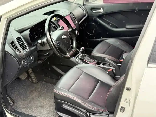 Kia K3 2016