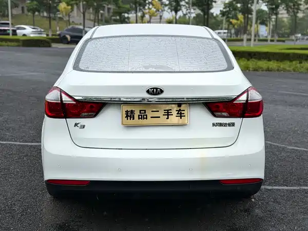 Kia K3 2016