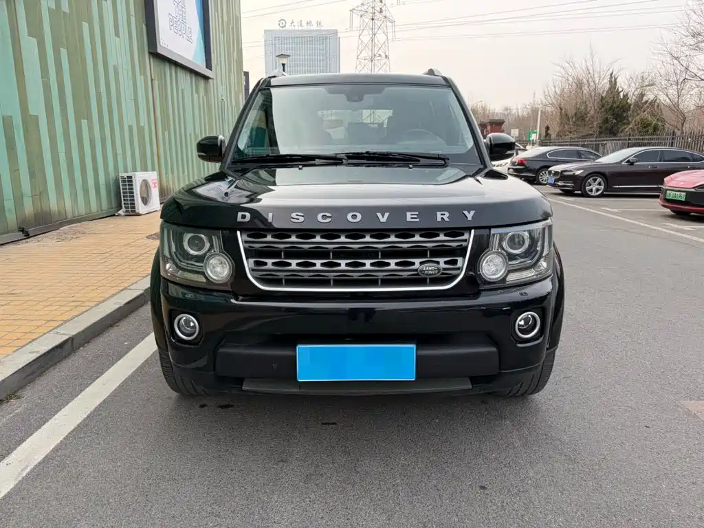 Land Rover Discovery 2016 — фото 2
