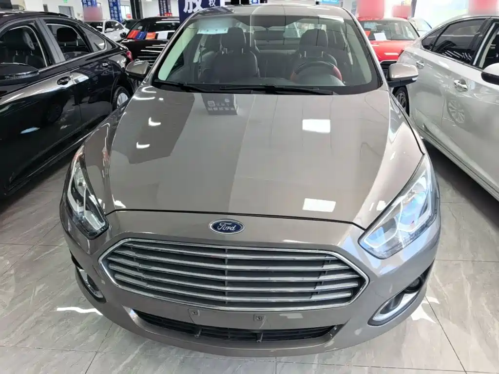 Ford Forrest 2016