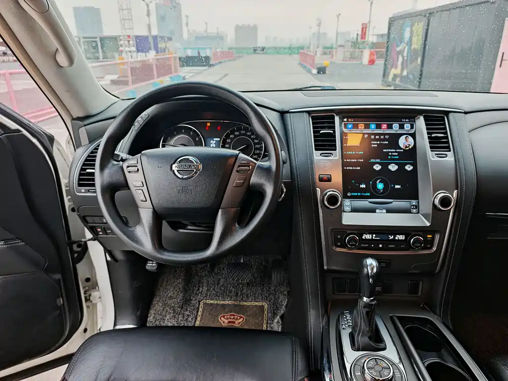 Nissan Patrol 2017 — фото 15