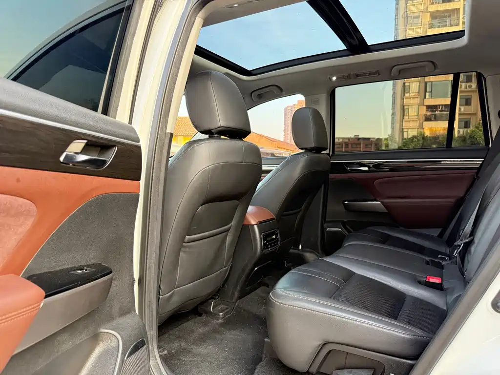 GAC Motor Trumpchi GS8 2019 — фото 4