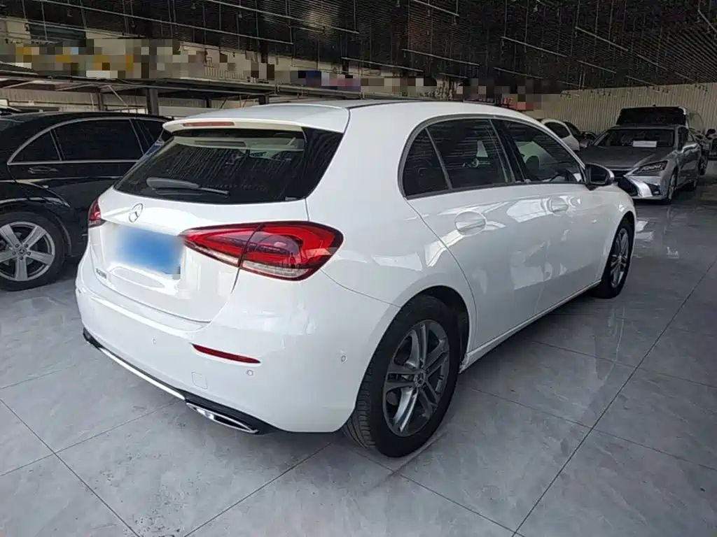 Mercedes-Benz A-Class 2020 — фото 7